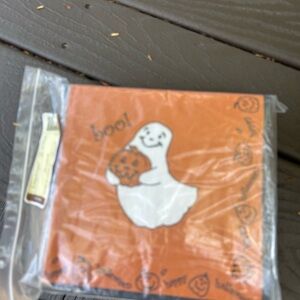 Longaberger Halloween basket with Ghost Party Napkins - Orange